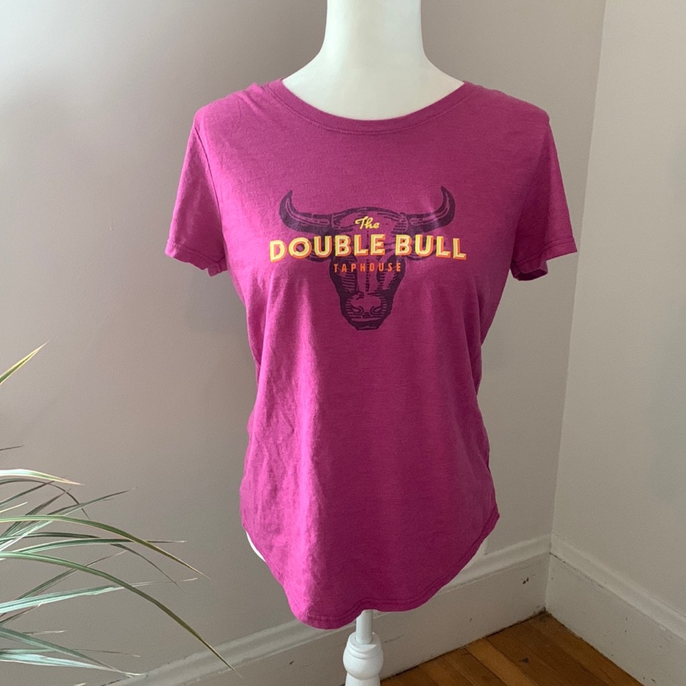 Taphouse graphic T